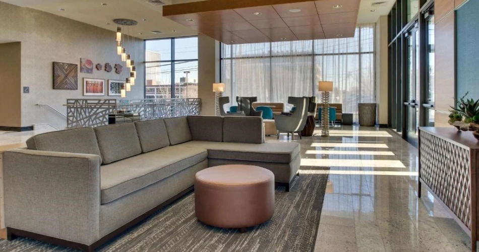 Save Big on Your Stay: Cheap Hotels Near Ryman Auditorium, Tennessee