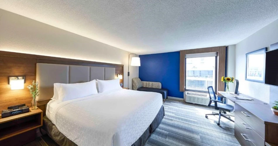 Save Big on Your Stay: Cheap Hotels Near Ryman Auditorium, Tennessee