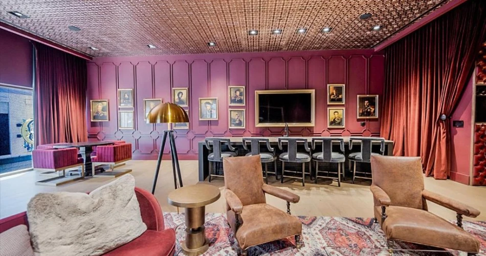 Save Big on Your Stay: Cheap Hotels Near Ryman Auditorium, Tennessee