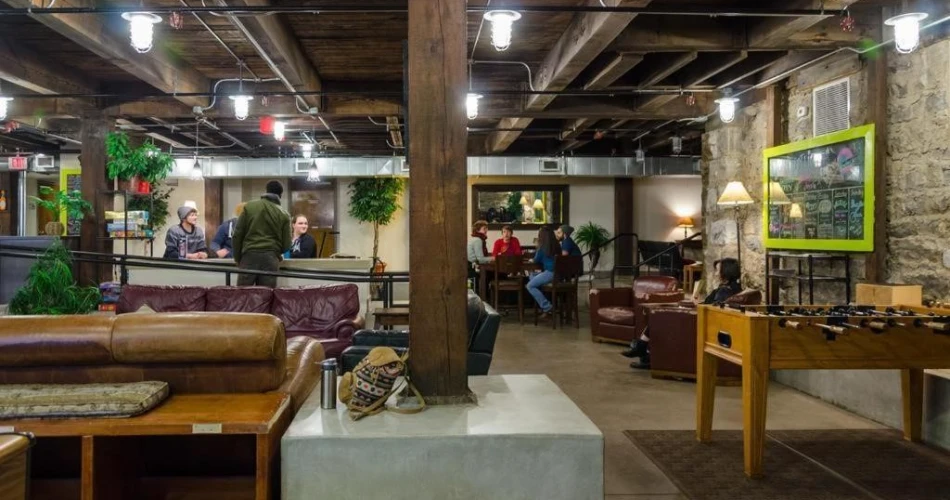 Save Big on Your Stay: Cheap Hotels Near Ryman Auditorium, Tennessee