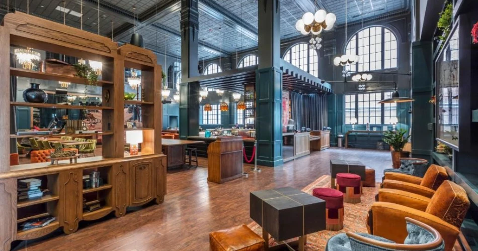 Best Hotels Within Walking Distance of Ryman Auditorium, Nashville