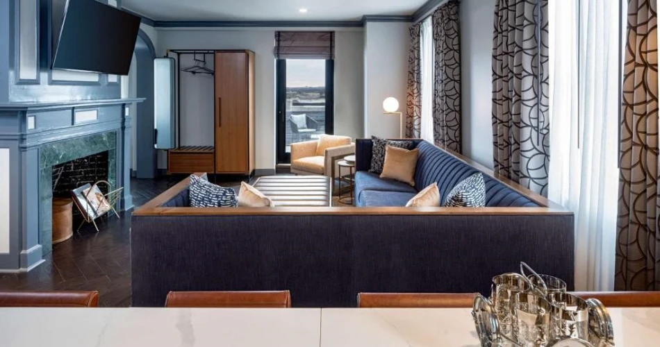 Experience the Best Hotels Near Ryman Auditorium