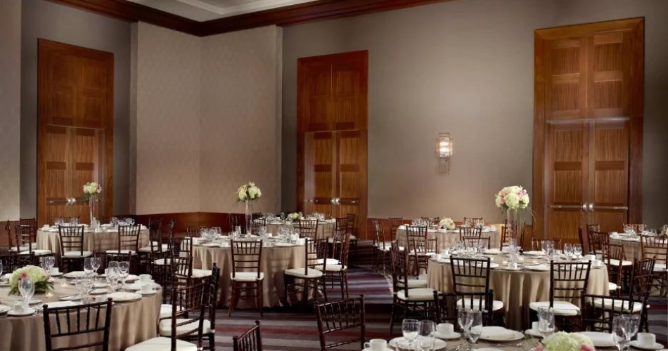 Experience the Best Hotels Near Ryman Auditorium